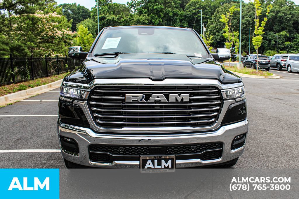 Used 2025 RAM 1500 Laramie AWD/4WD image 8
