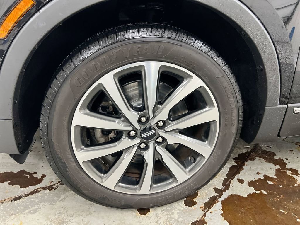 Used 2019 Lincoln MKC Reserve w/ MKC Climate Package image 28