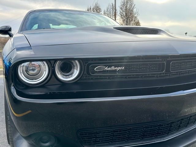Used 2023 Dodge Challenger R/T w/ T/A Package image 53