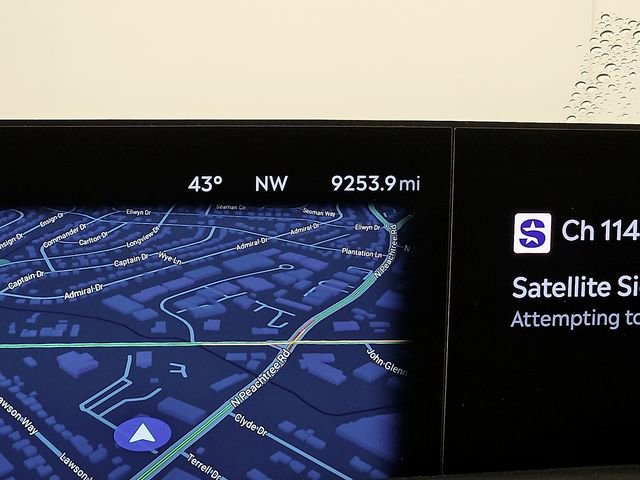 Used 2025 Lincoln Navigator Black Label image 21