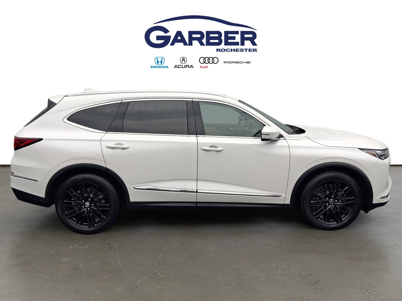 Used 2024 Acura MDX w/ Advance Package AWD/4WD image 9