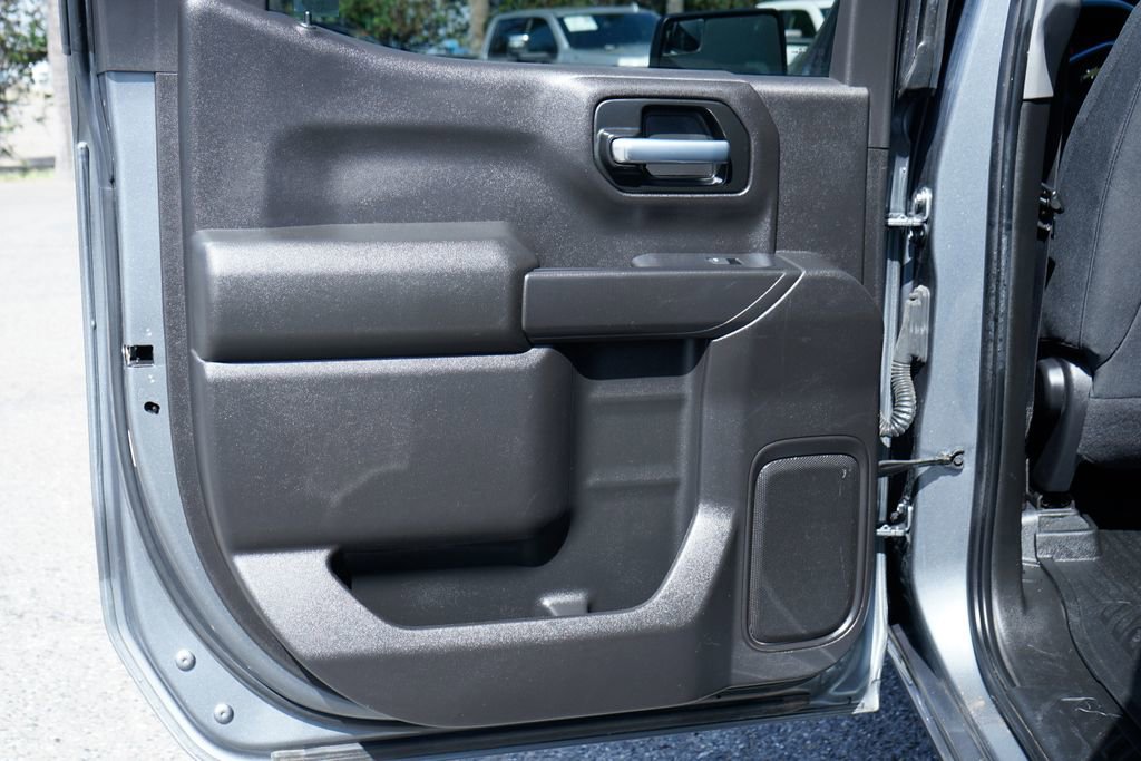 Used 2021 Chevrolet Silverado 1500 Custom image 30