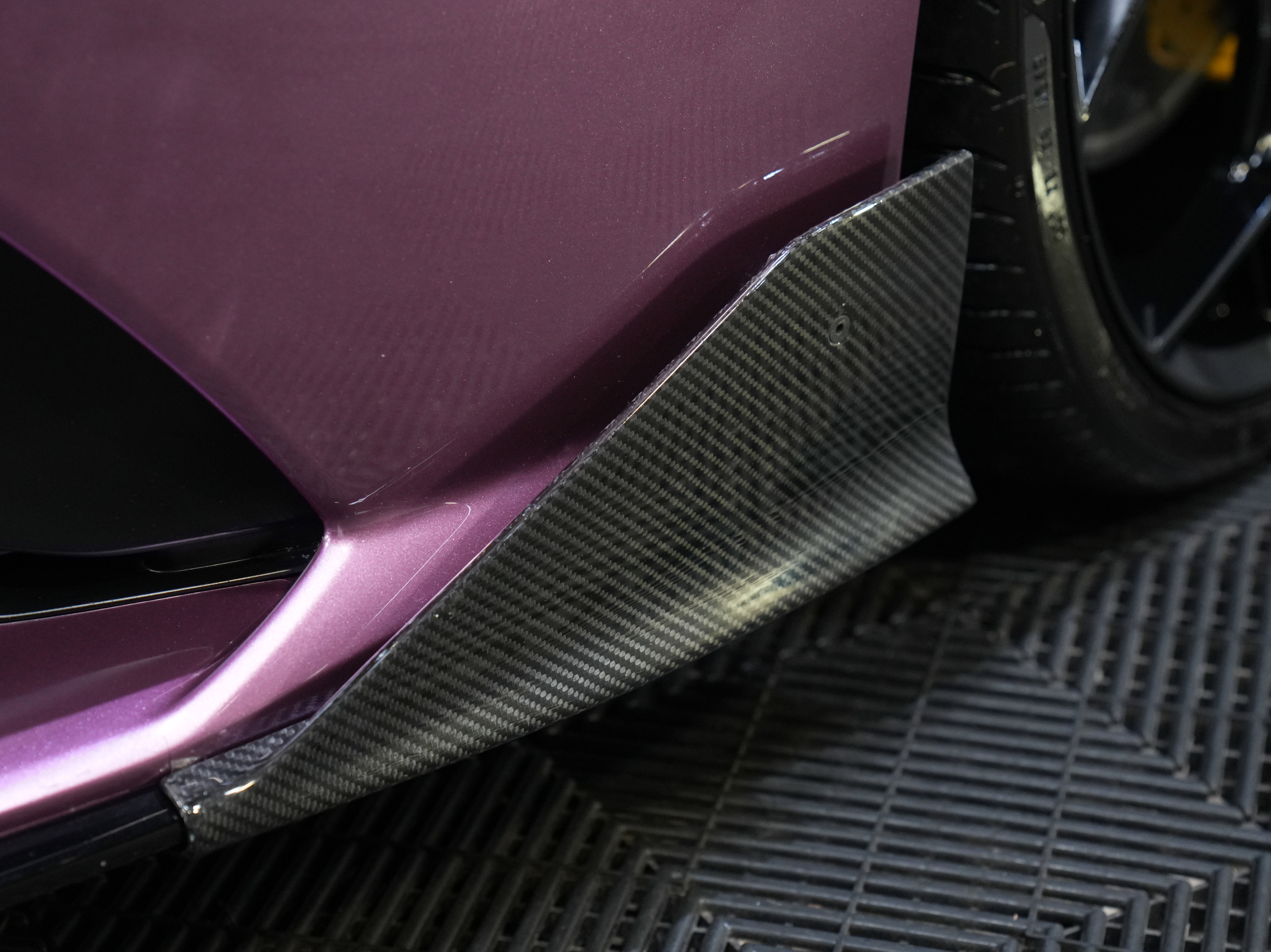 Used 2024 Lamborghini Huracan EVO image 13