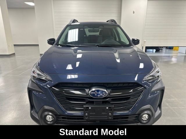 Used 2025 Subaru Outback Onyx Edition AWD/4WD image 2