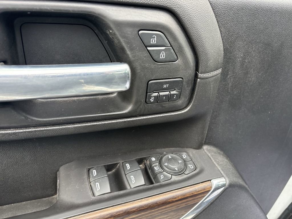 Certified 2021 Chevrolet Silverado 3500 High Country w/ Technology Package image 27