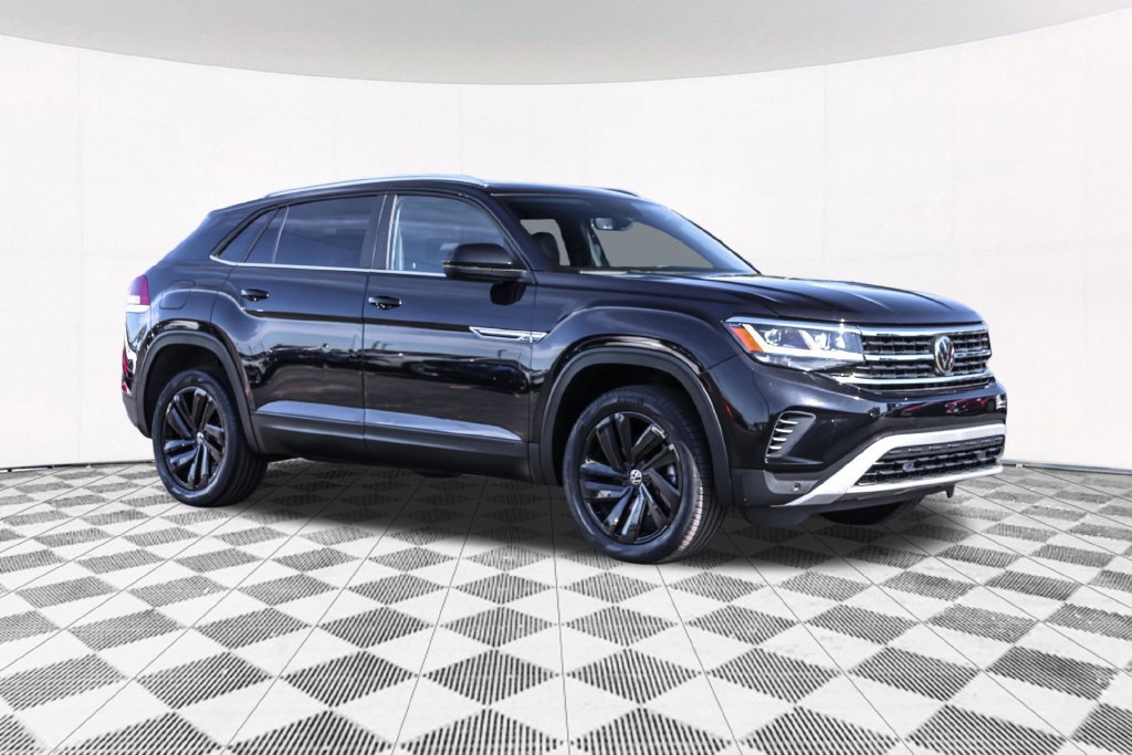 Certified 2023 Volkswagen Atlas Cross Sport SE w/ Panoramic Sunroof Package AWD/4WD image 11