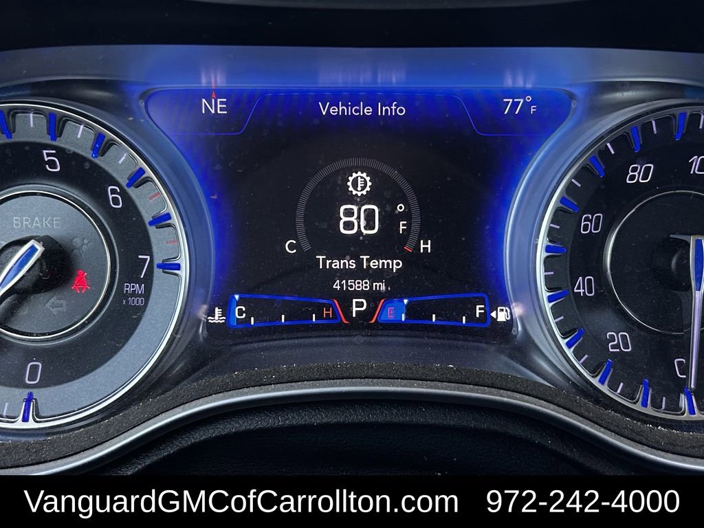 Used 2021 Chrysler 300 Touring w/ Sport Appearance Package image 11