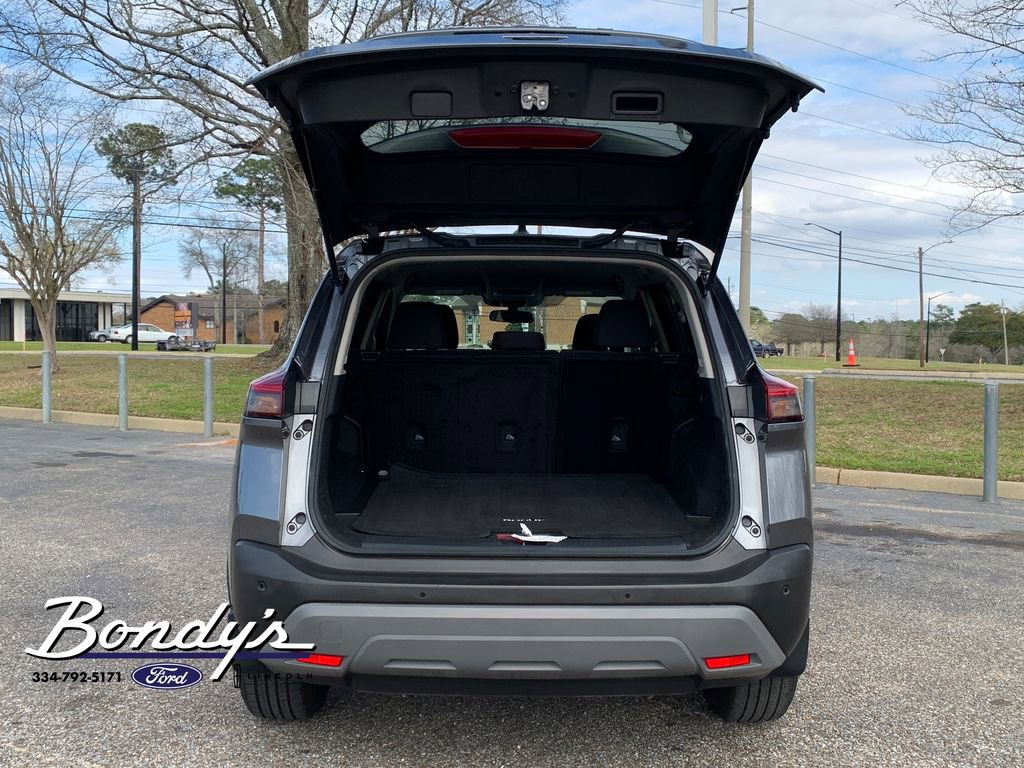 Used 2023 Nissan Rogue S image 7