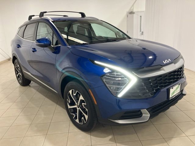 Used 2024 Kia Sportage EX image 7