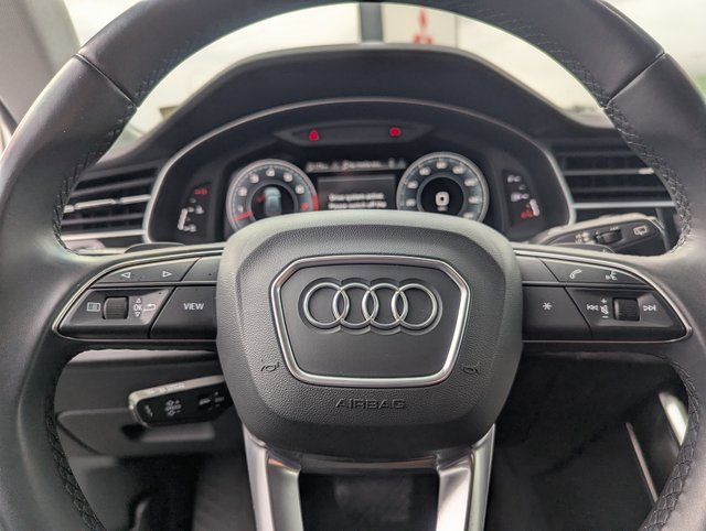 Used 2022 Audi Q8 Premium Plus w/ Premium Plus Package image 19