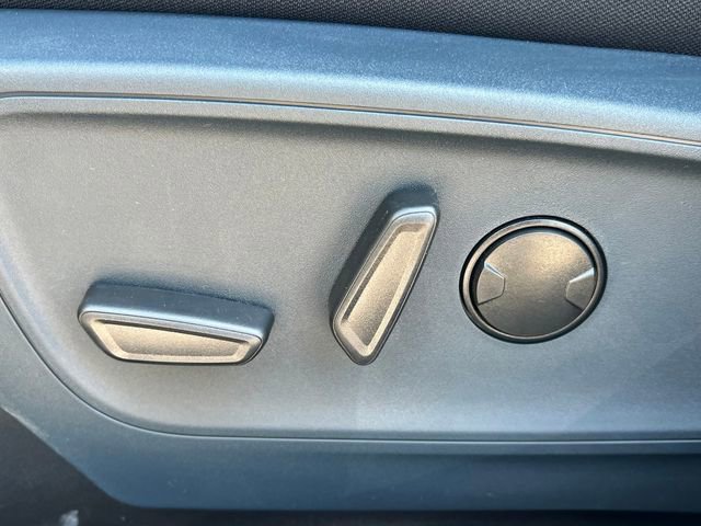 New 2026 Ford Maverick XLT AWD/4WD image 9