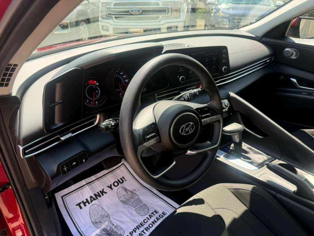 Certified 2023 Hyundai Elantra SEL FWD image 14