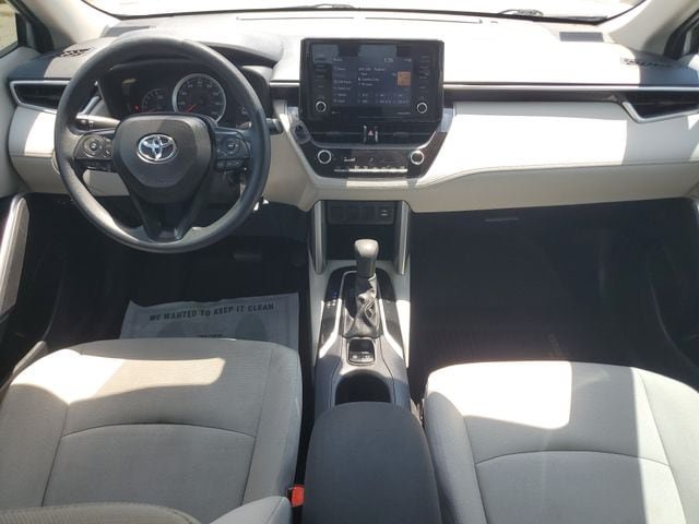 Used 2022 Toyota Corolla Cross L FWD image 15