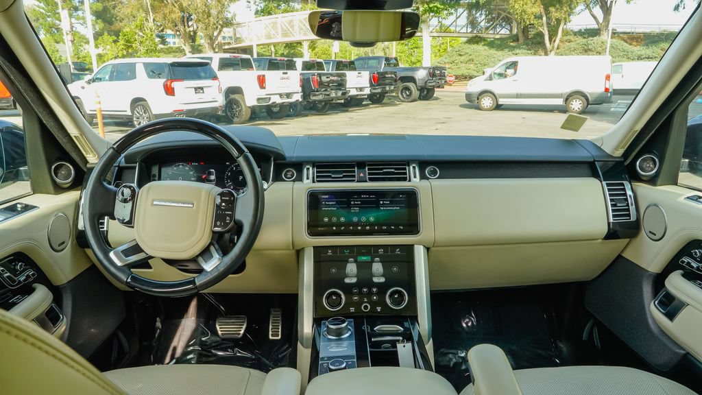 Used 2021 Land Rover Range Rover P525 Westminster Edition AWD/4WD image 15