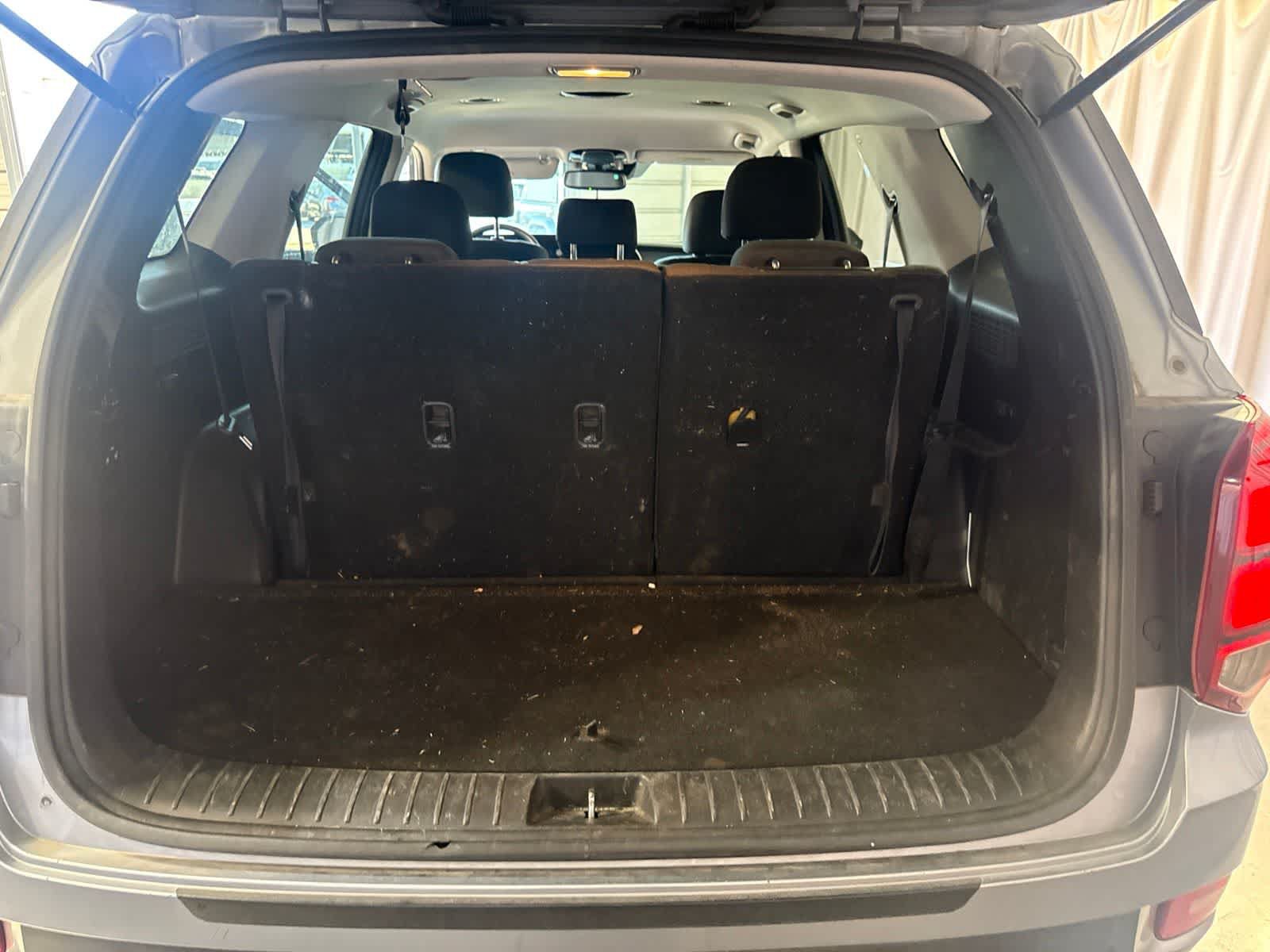 Used 2020 Hyundai Palisade SE FWD image 14