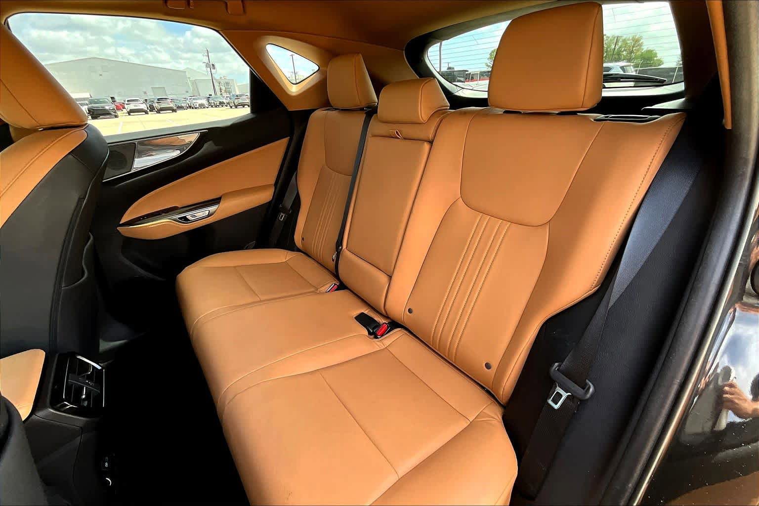 Used 2023 Lexus NX 250 FWD image 21