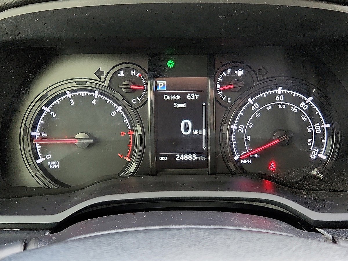 Used 2022 Toyota 4Runner SR5 Premium image 9