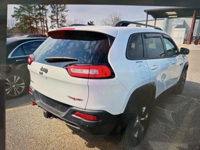Used 2014 Jeep Cherokee Trailhawk w/ Technology Group image 2