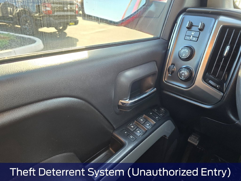 Used 2017 Chevrolet Silverado 1500 LT w/ All Star Edition AWD/4WD image 31