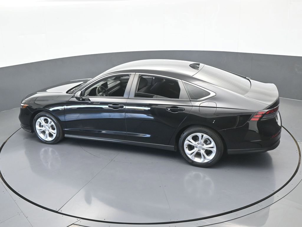 Used 2024 Honda Accord LX image 40