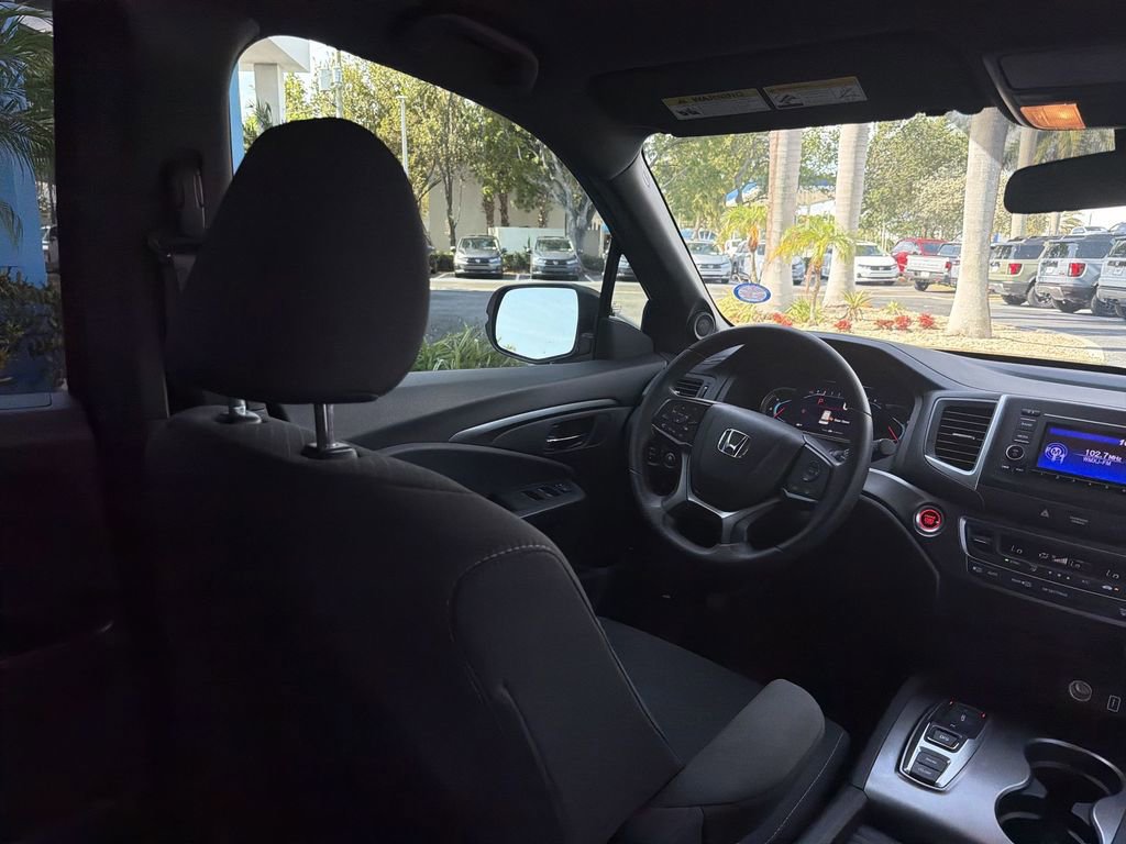 Used 2019 Honda Passport Sport image 17