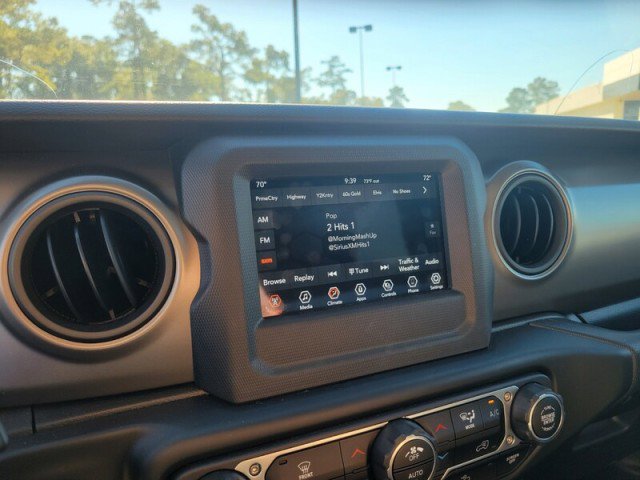 Used 2021 Jeep Wrangler Sport image 20