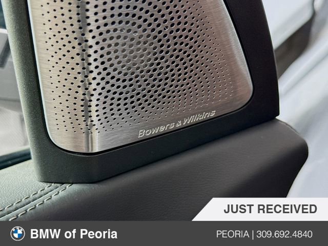 Used 2024 BMW X7 M60i w/ Executive Package image 19