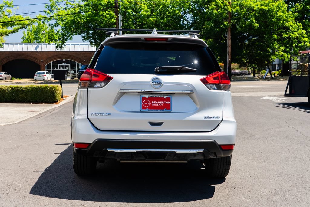 Used 2018 Nissan Rogue SL AWD/4WD image 5