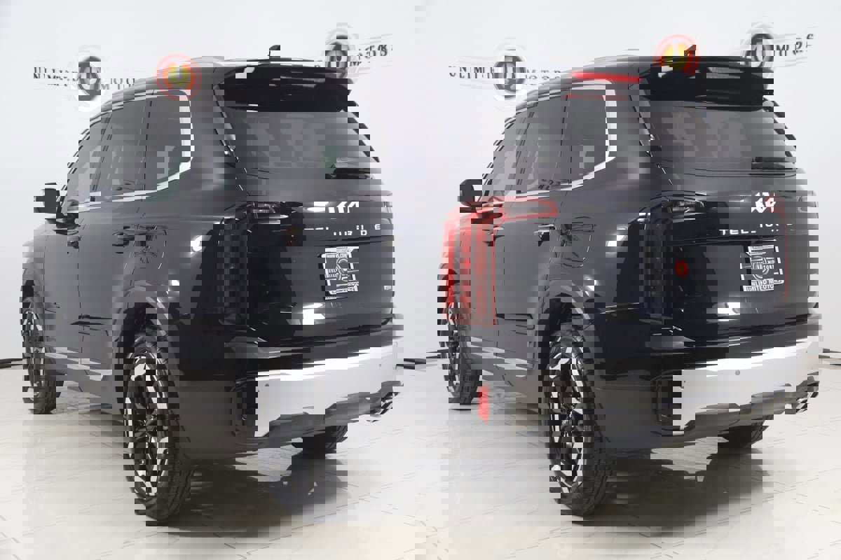 Used 2024 Kia Telluride S w/ S Sunroof Package image 4