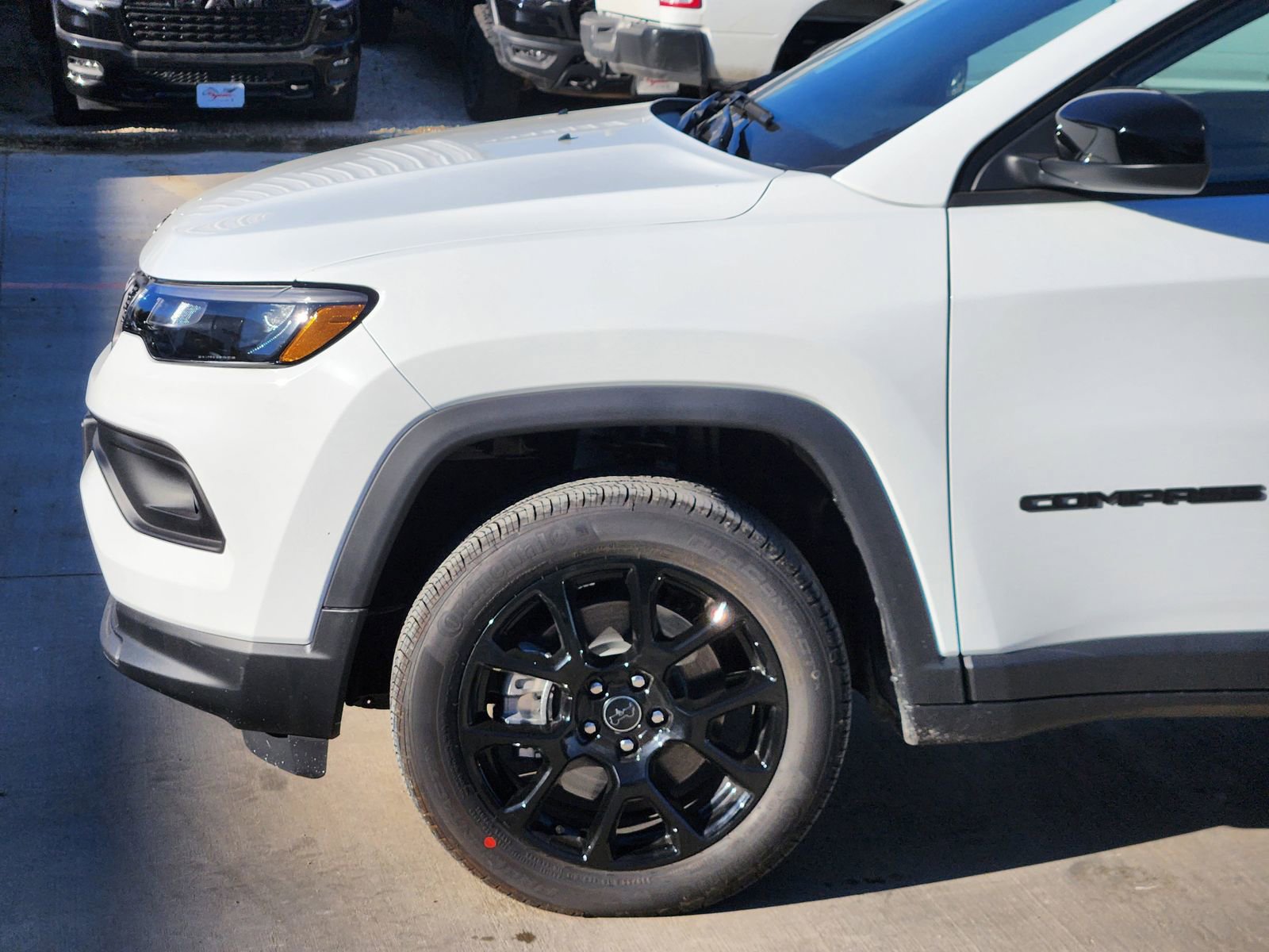New 2026 Jeep Compass Latitude AWD/4WD image 10