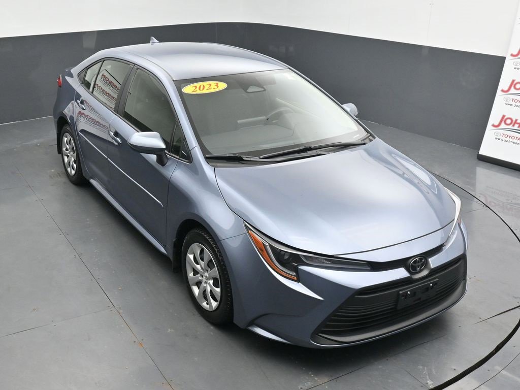 Used 2023 Toyota Corolla LE image 25