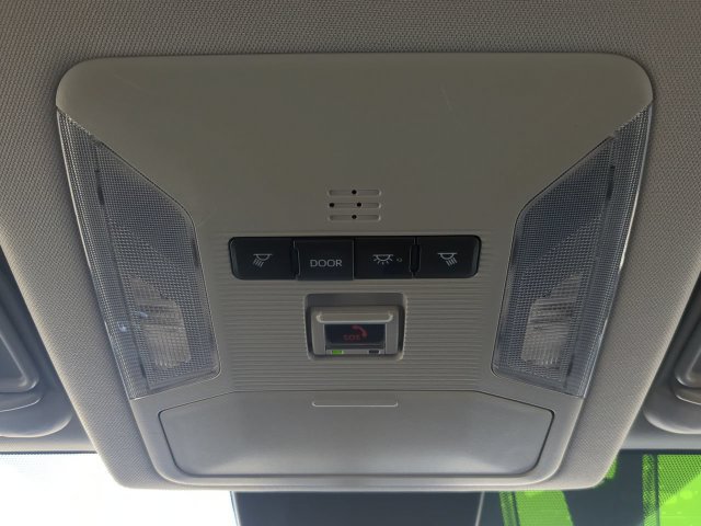 Certified 2025 Toyota RAV4 XLE FWD image 22