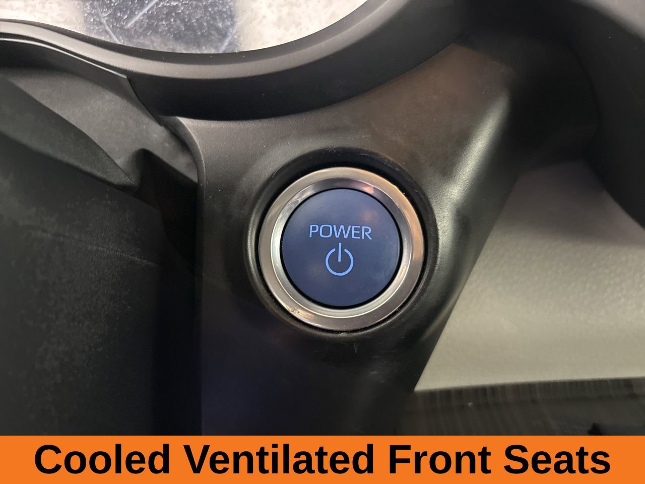 Used 2024 Toyota Sienna Limited AWD/4WD image 16