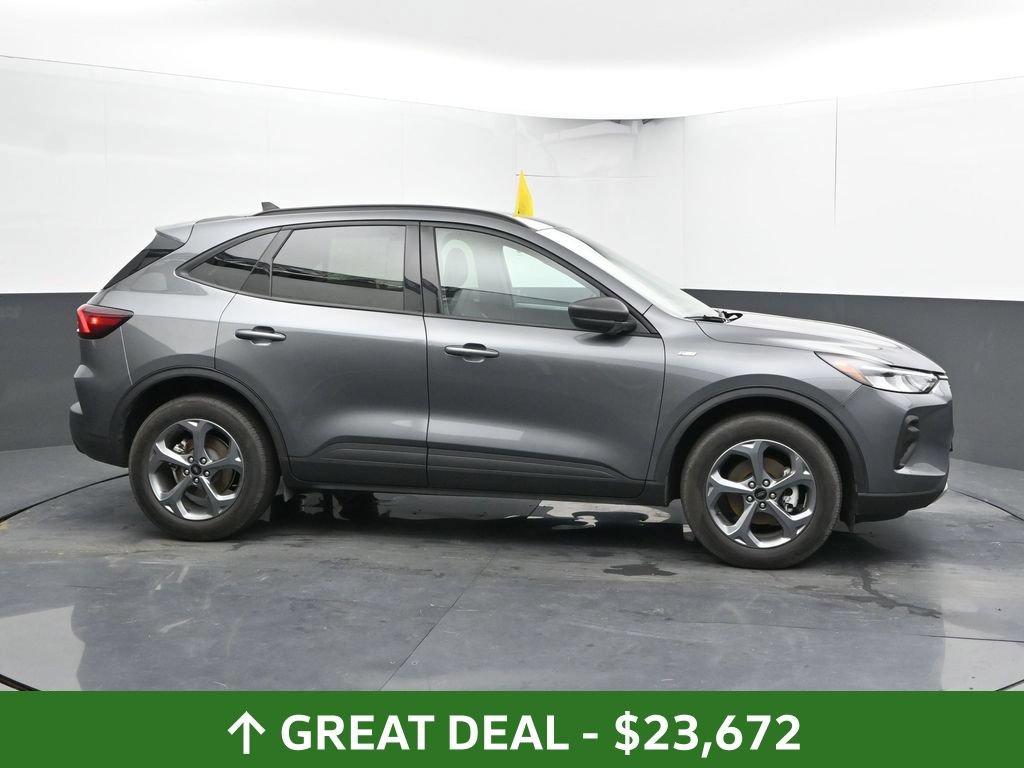Used 2025 Ford Escape ST-Line AWD/4WD image 5