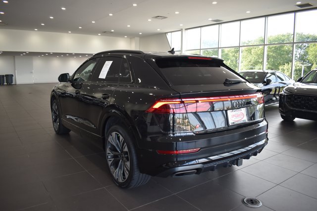 Used 2024 Audi Q8 Premium Plus w/ Premium Plus Package AWD/4WD image 5
