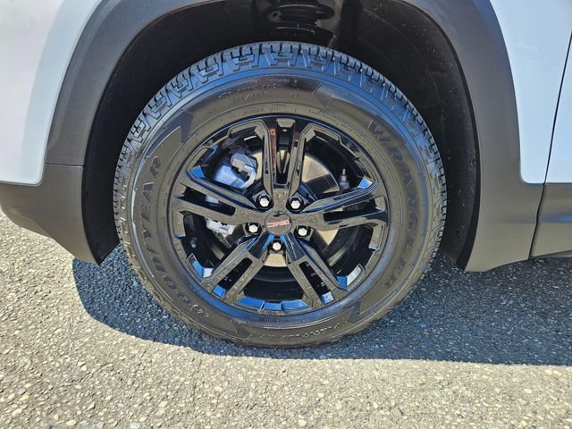 Used 2024 GMC Terrain AT4 w/ Tech Package AWD/4WD image 10