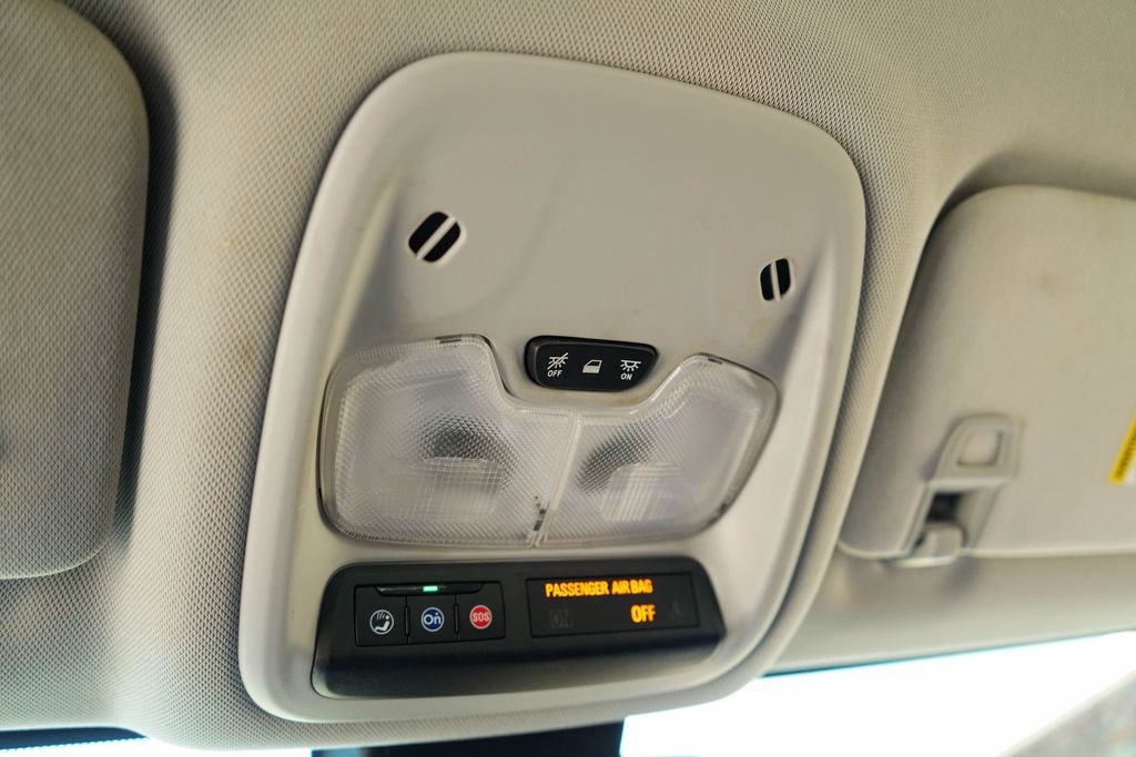 Used 2023 Chevrolet Bolt EUV LT image 29