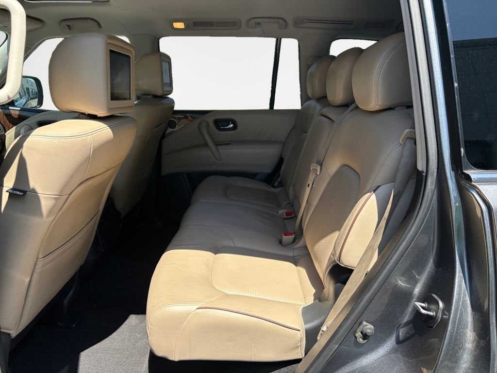 Used 2018 Nissan Armada Platinum w/ Interior Lighting Package RWD image 24