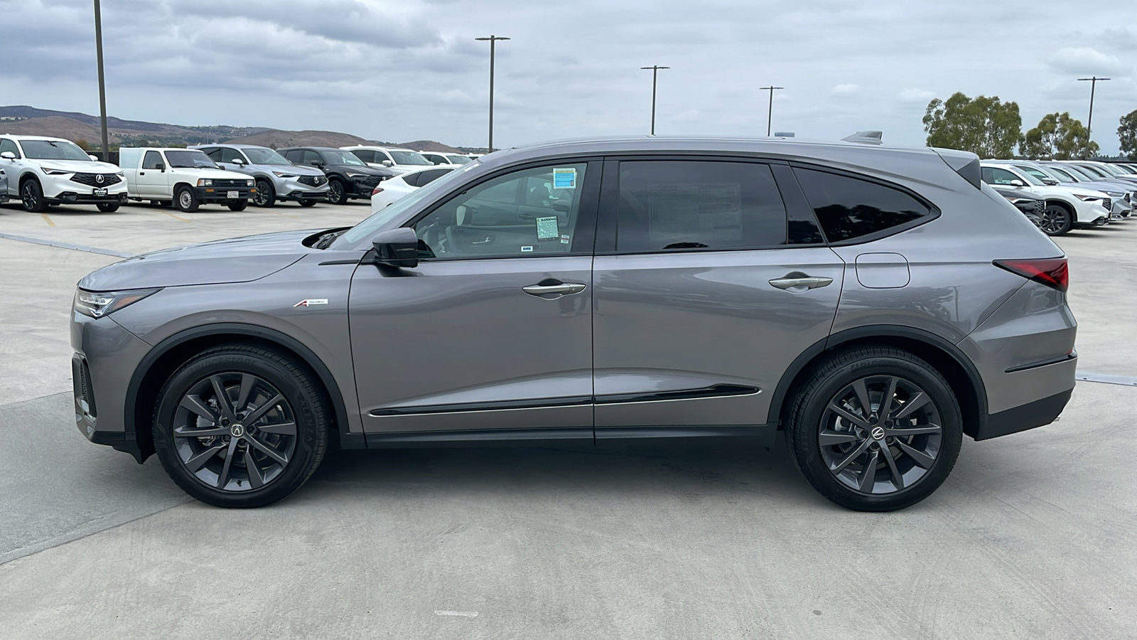 New 2026 Acura MDX A-Spec image 2