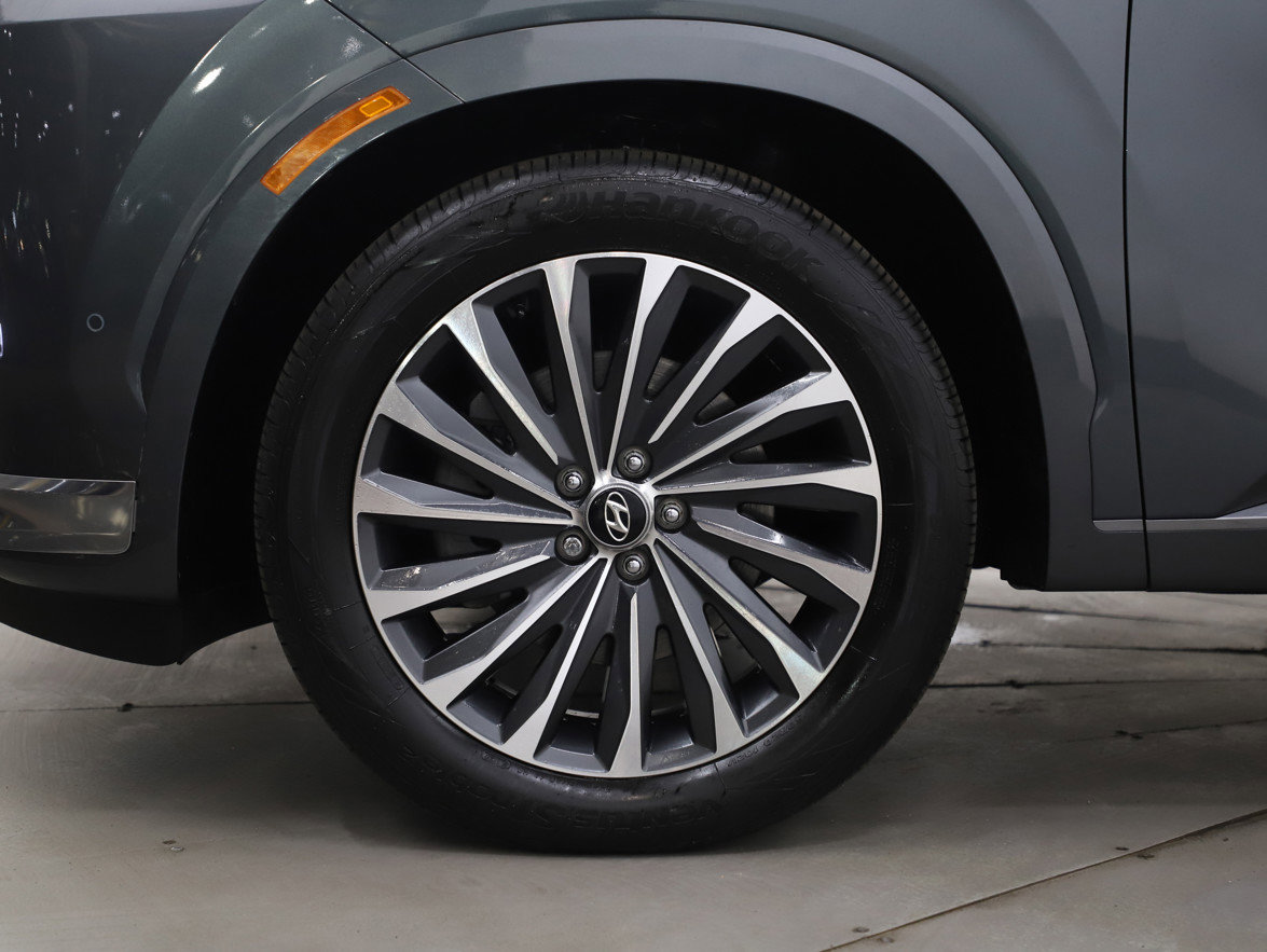 Used 2024 Hyundai Palisade Calligraphy image 33