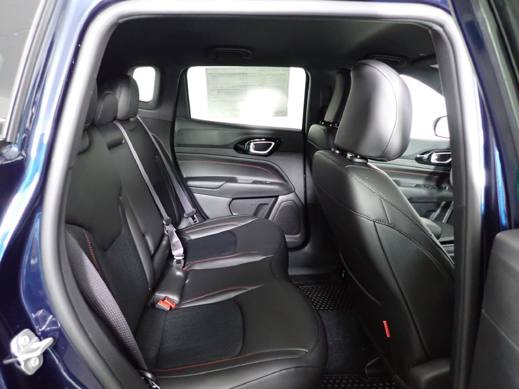 New 2026 Jeep Compass Trailhawk AWD/4WD image 36