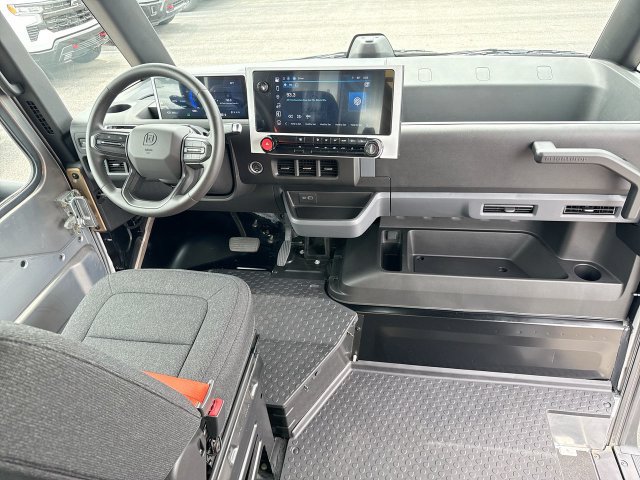 Used 2024 Chevrolet Brightdrop 600 w/ Battery Pack, Max Range AWD/4WD image 34