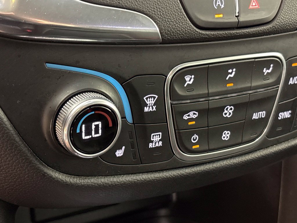 Certified 2024 Chevrolet Equinox LT FWD image 43