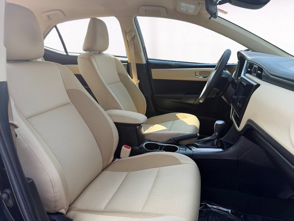 Used 2019 Toyota Corolla LE FWD image 15