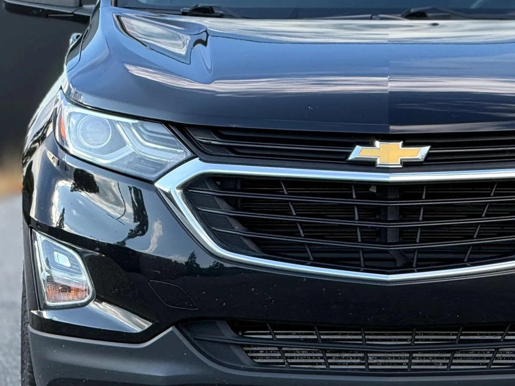 Used 2020 Chevrolet Equinox LS w/ LS Convenience Package AWD/4WD image 11