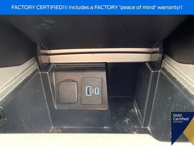 Certified 2022 Ford Explorer XLT w/ Equipment Group 202A AWD/4WD image 43