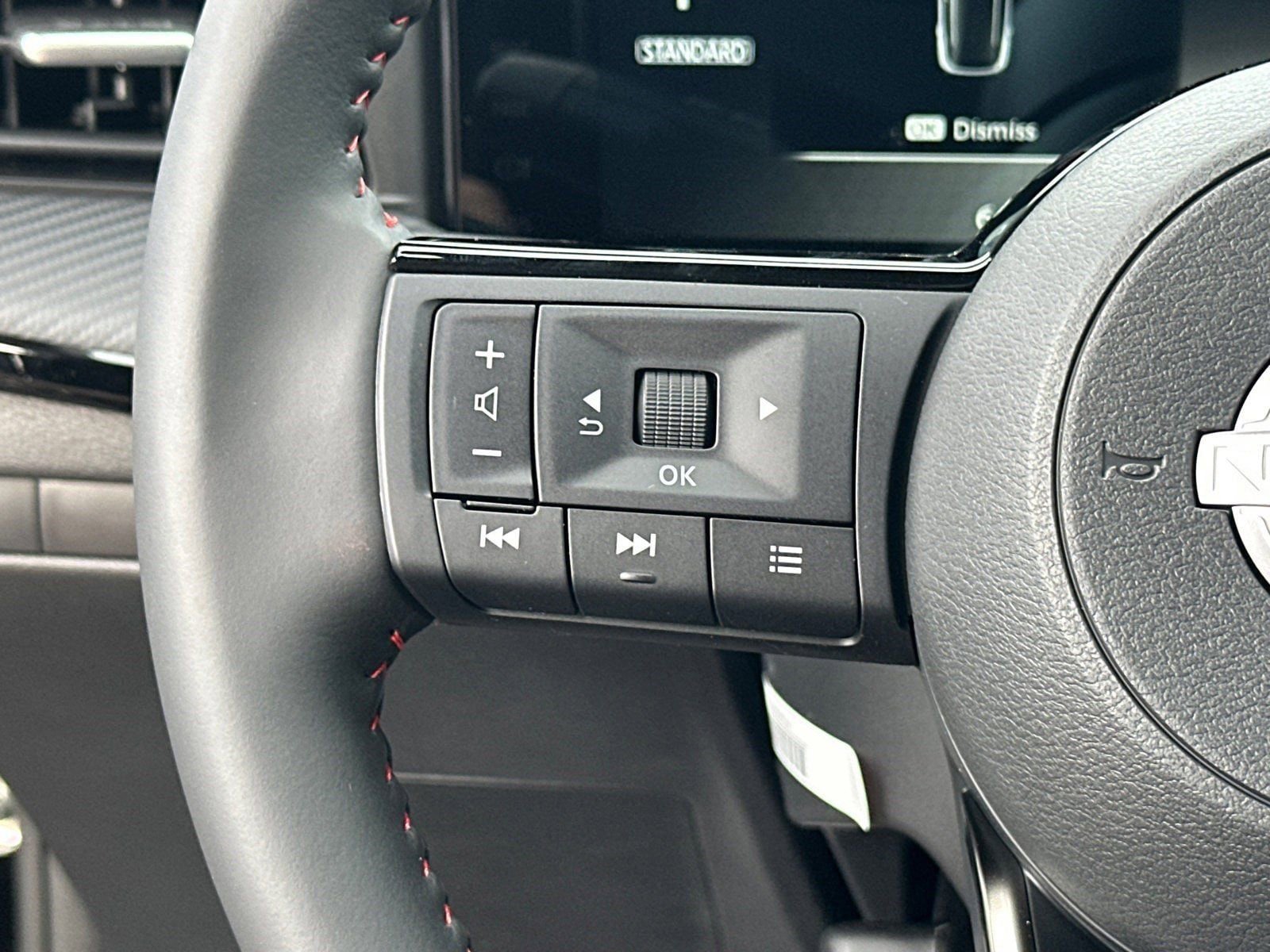 New 2026 Nissan Kicks SR image 24