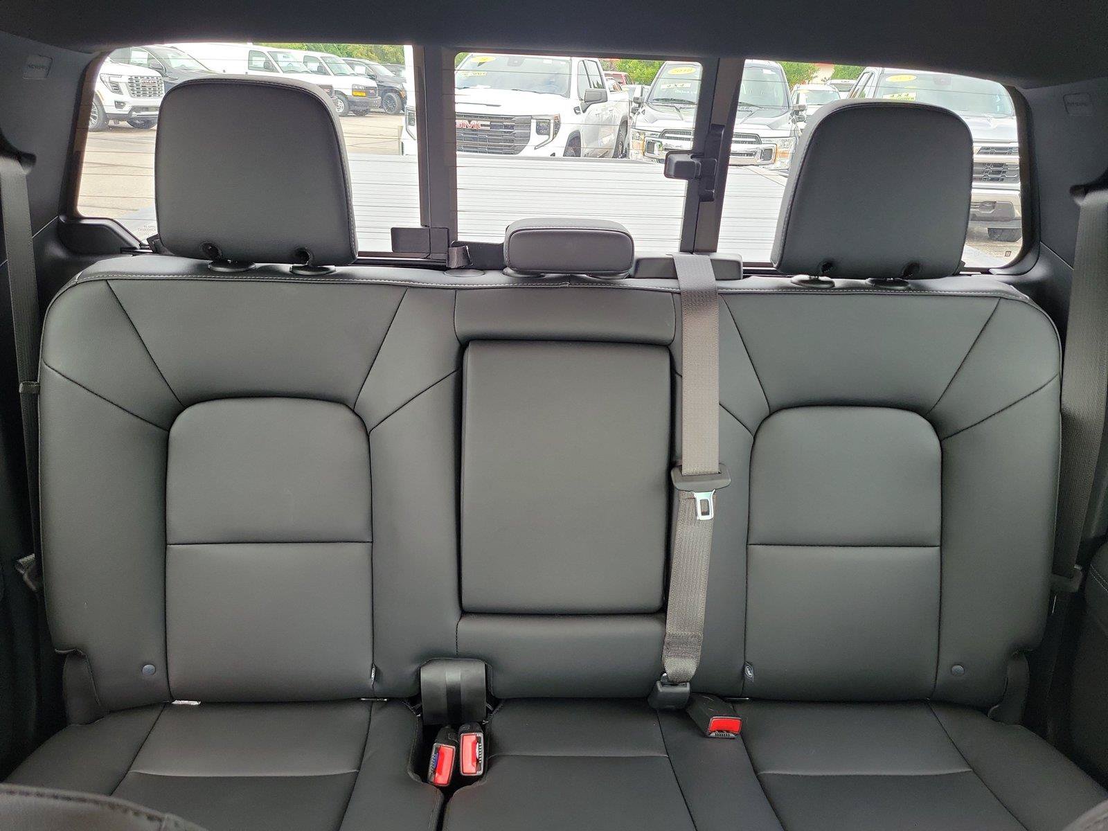 Used 2026 GMC Canyon Elevation w/ Convenience Package AWD/4WD image 11
