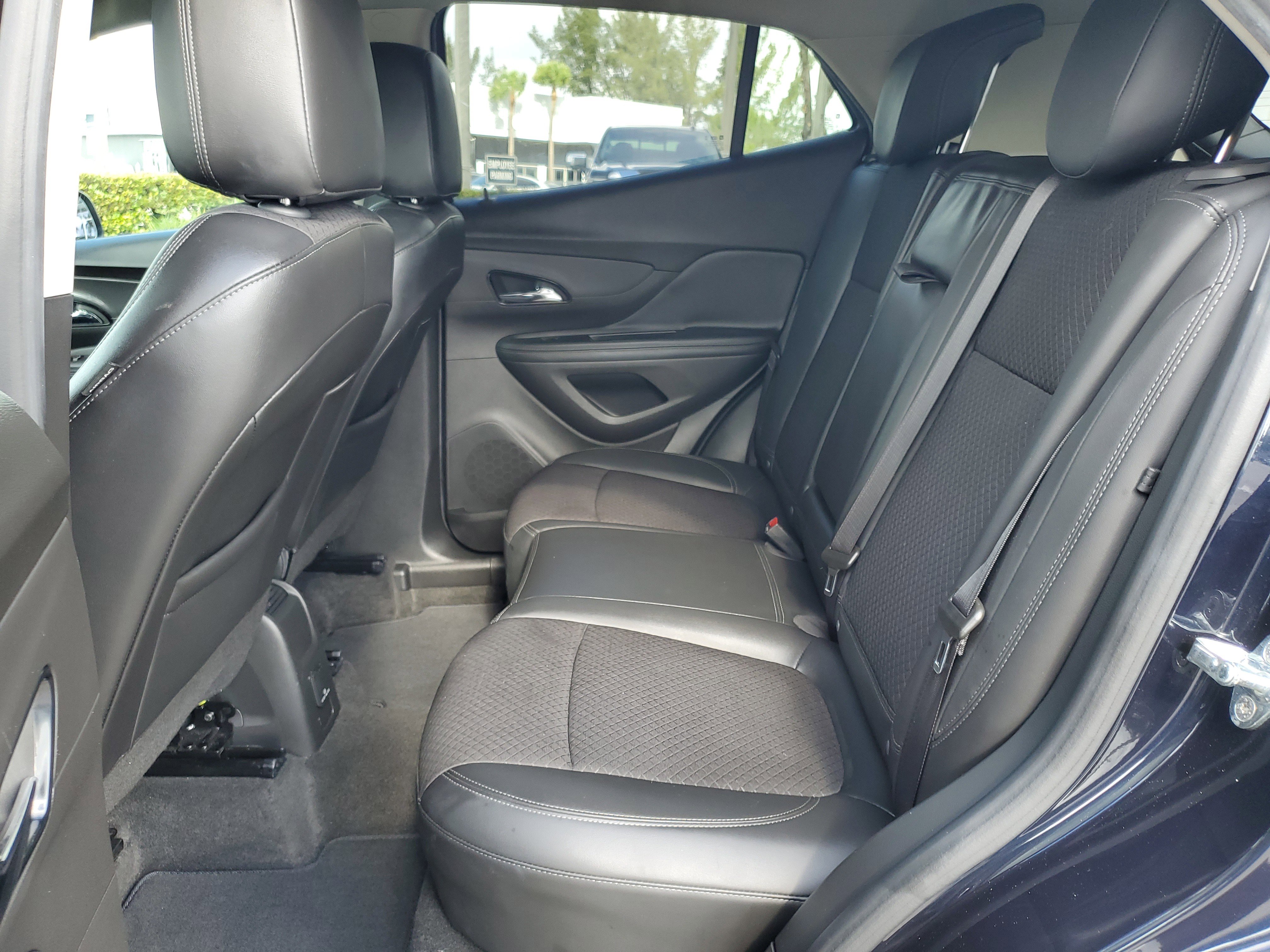 Used 2022 Buick Encore Preferred w/ Safety Package image 13