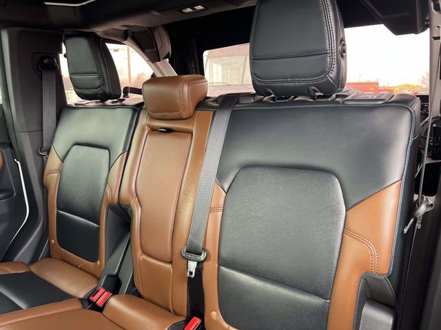 Certified 2024 Ford Bronco Outer Banks w/ Sasquatch Package image 27
